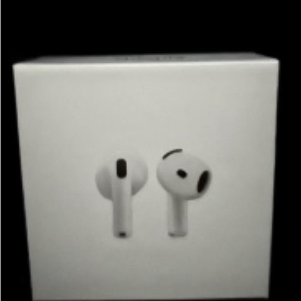 Apple White Earbud Headphones